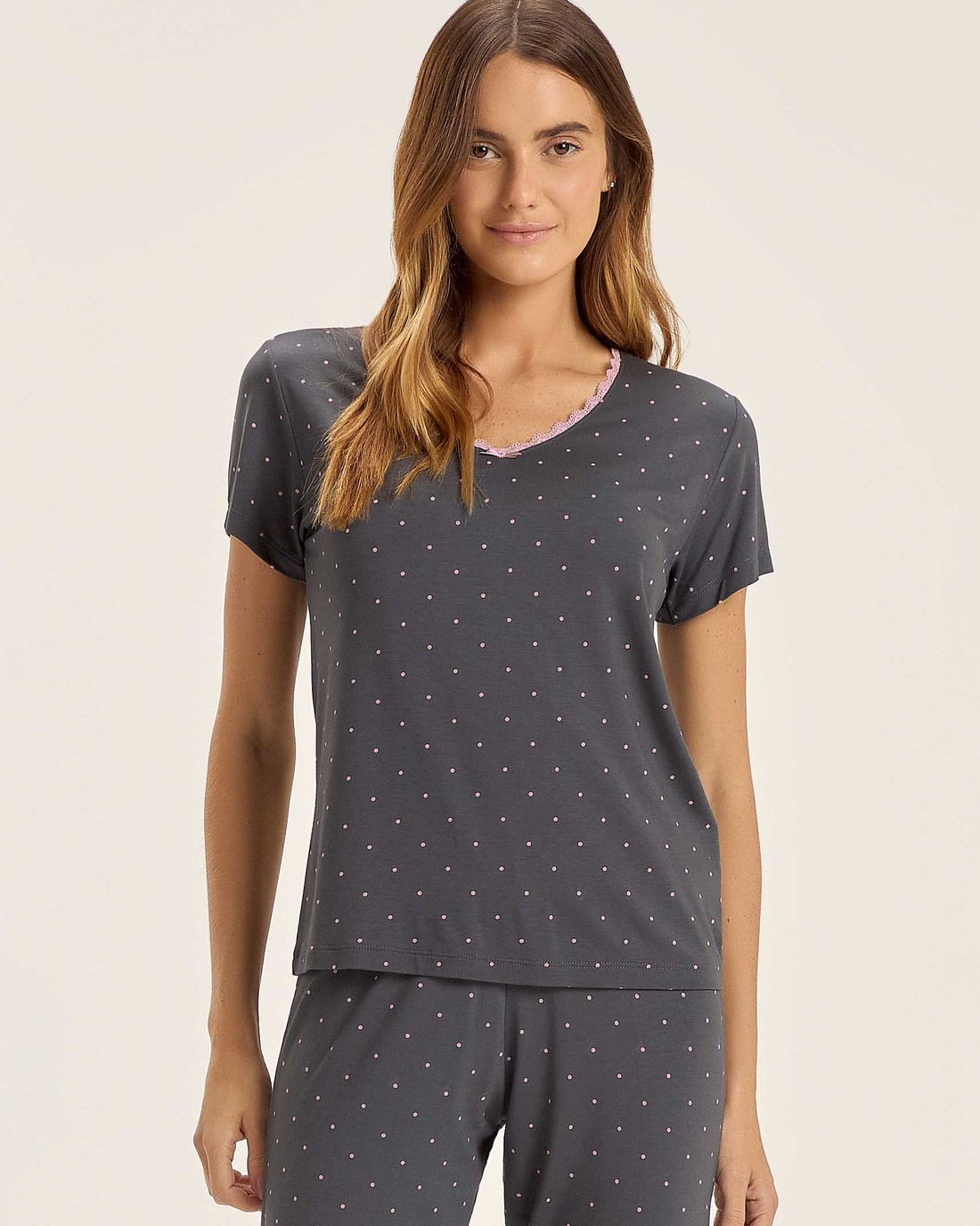 Pijama Feminino Manga Curta Com Calça Capri Pijama Feminino Manga Curta Com Calça Capri