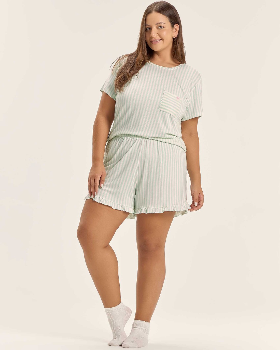 Pijama Feminino Plus Size Manga Curta Com Shorts Pijama Feminino Plus Size Manga Curta Com Shorts