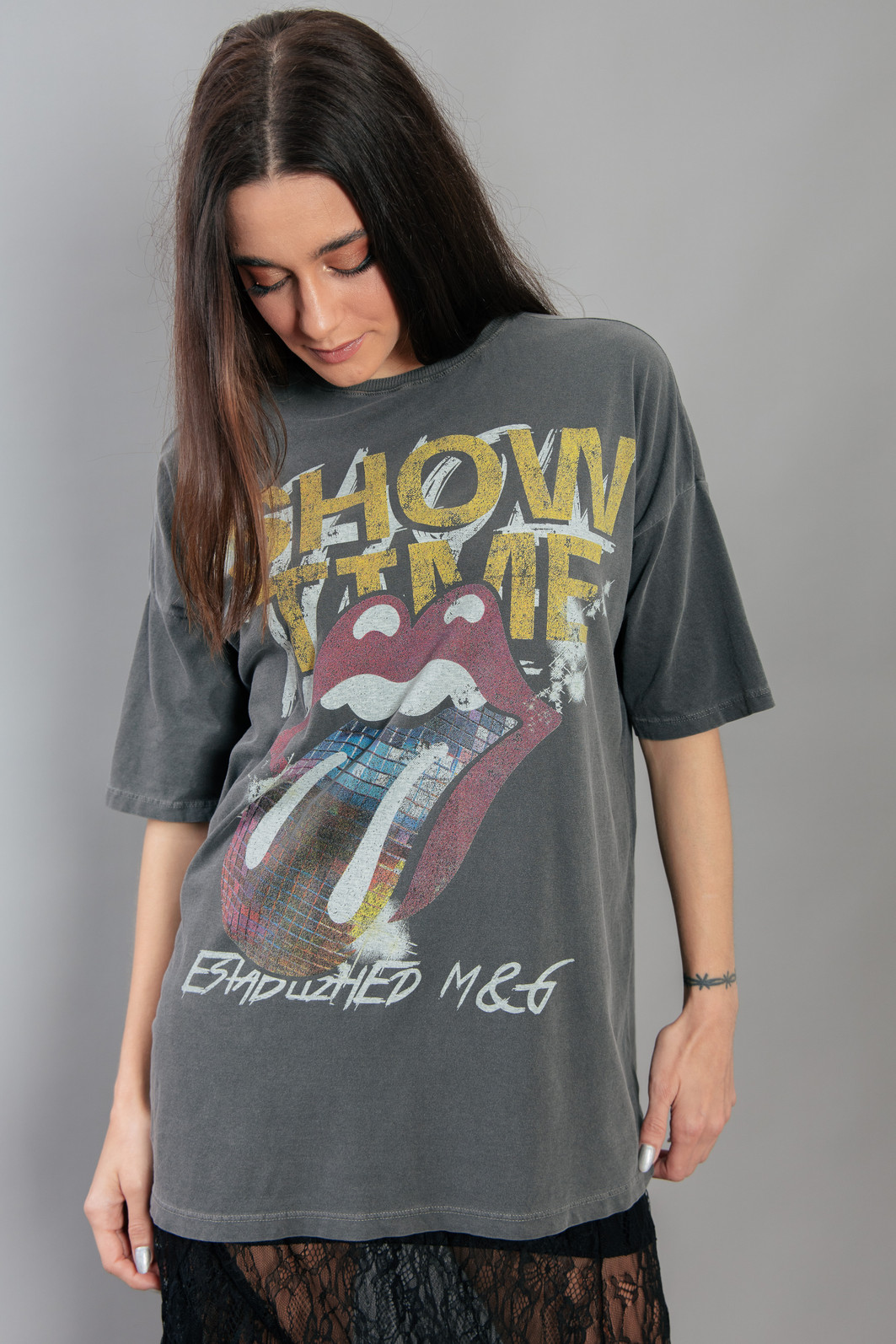 CAMISETA T-SHIRT OVERSIZED CHUMBO SHOW TIME