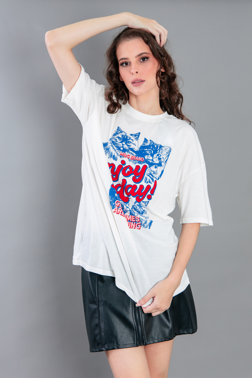 CAMISETA T-SHIRT VINTAGE OFF WHITE ENJOY TODAY CAMISETA T-SHIRT VINTAGE OFF WHITE ENJOY TODAY