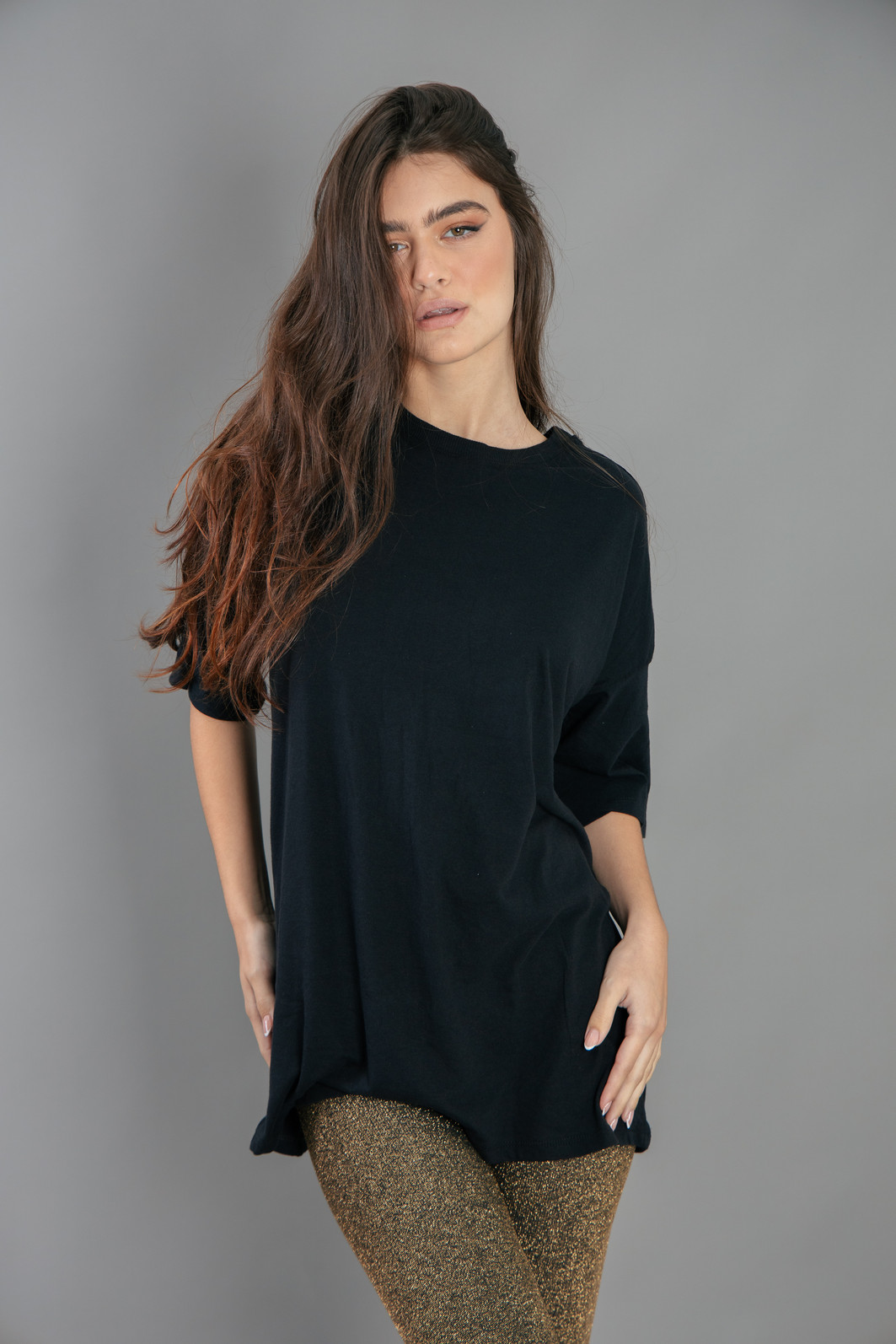 CAMISETA T-SHIRT OVERSIZED PRETA BÁSICA CAMISETA T-SHIRT OVERSIZED PRETA BÁSICA