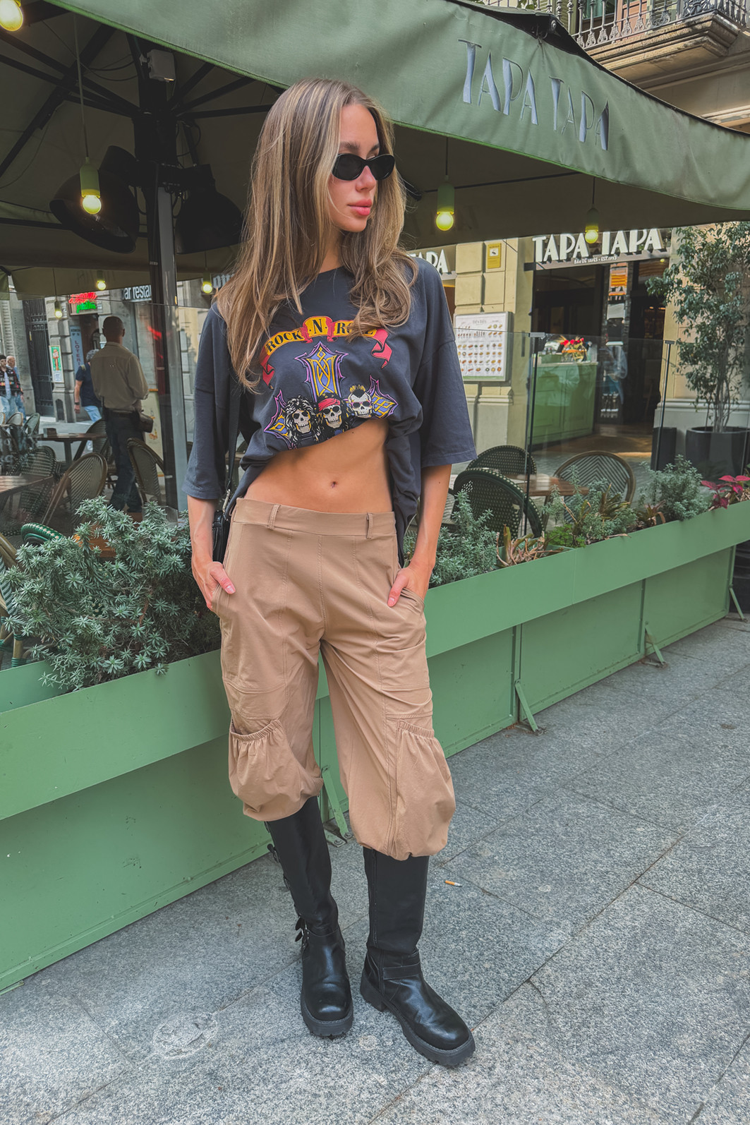 CAMISETA T-SHIRT OVERSIZED CINZA ROCK N GUNS CAMISETA T-SHIRT OVERSIZED CINZA ROCK N GUNS