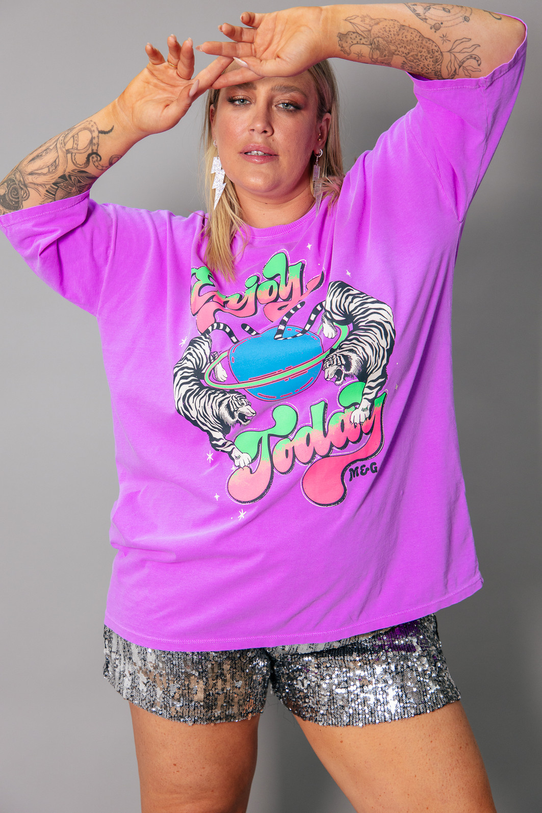 T-SHIRT OVERSIZED ROXA ENJOY TODAY T-SHIRT OVERSIZED ROXA ENJOY TODAY