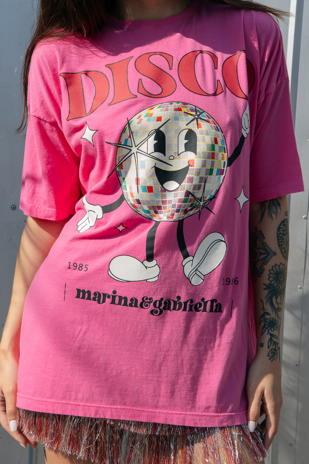 CAMISETA T-SHIRT OVERSIZED ROSA DISCO