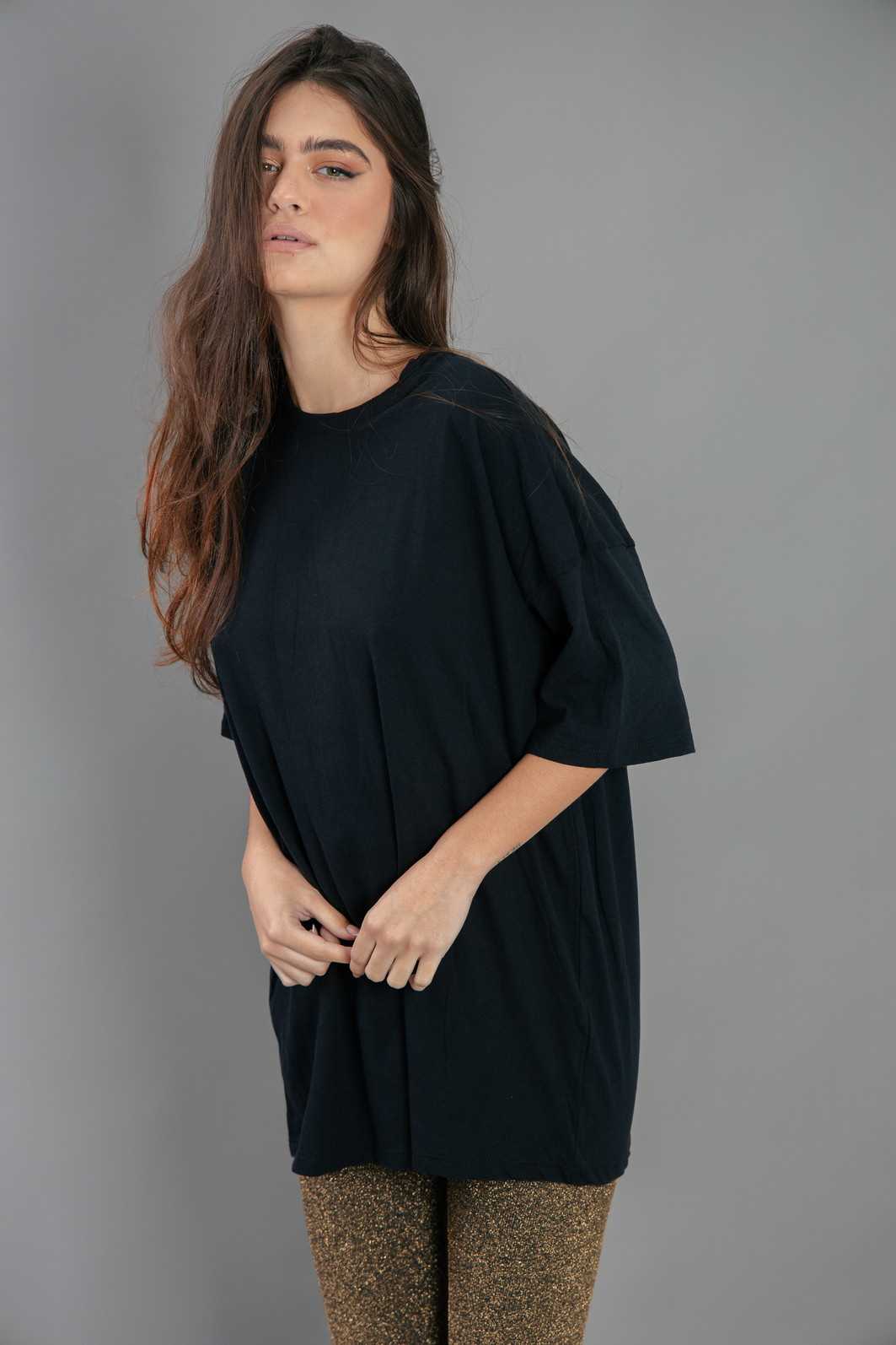 CAMISETA T-SHIRT OVERSIZED PRETA BÁSICA CAMISETA T-SHIRT OVERSIZED PRETA BÁSICA