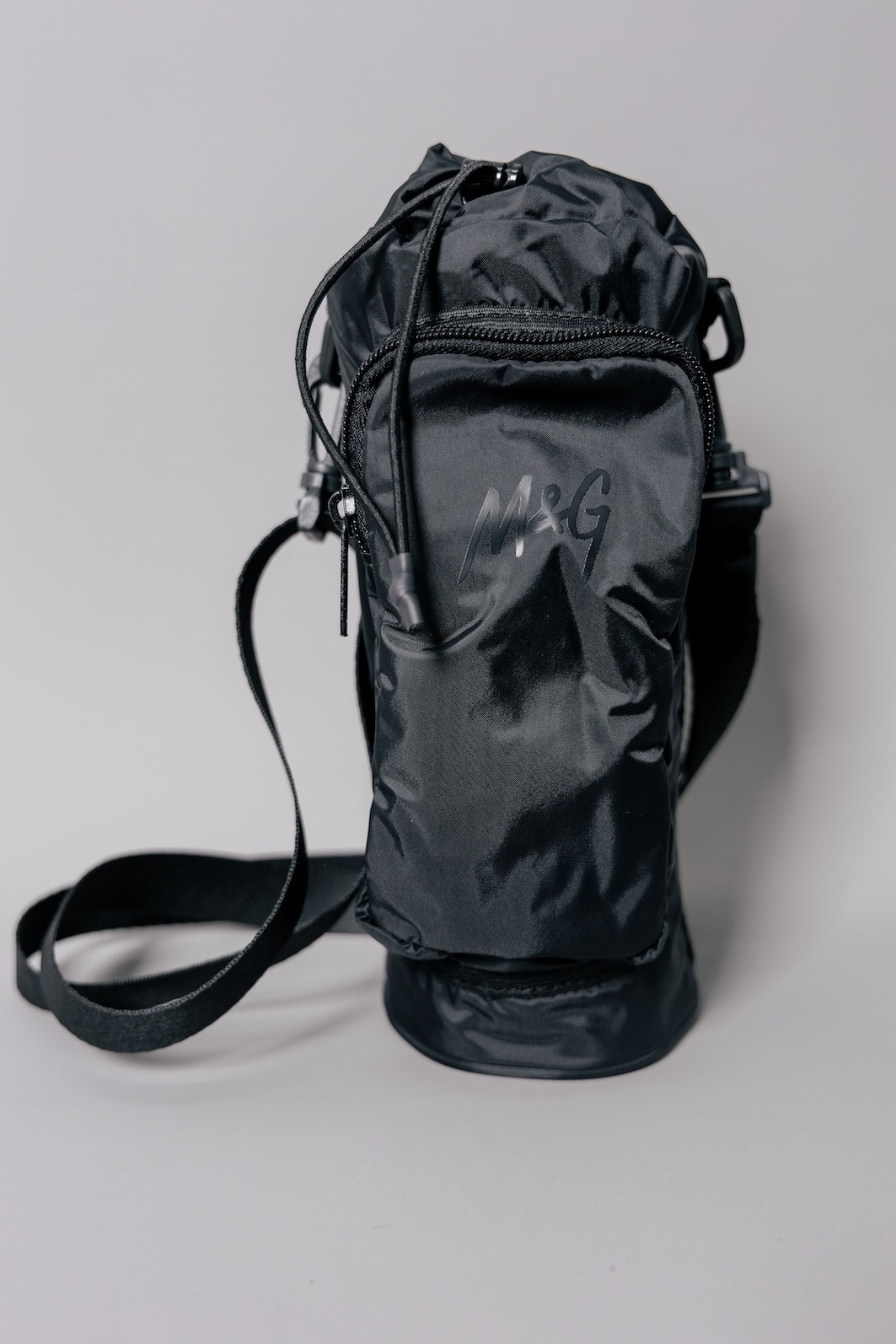 BOLSA TÉRMICA PARA GARRAFA PRETA BOLSA TÉRMICA PARA GARRAFA PRETA