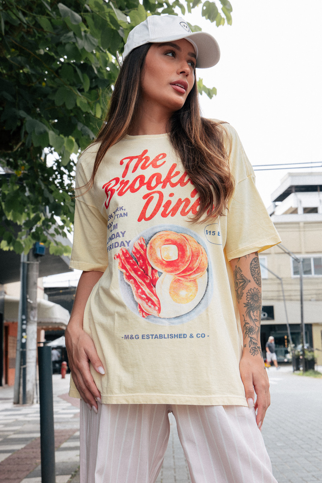 CAMISETA T-SHIRT OVERSIZED AMARELA THE BROOKLYN