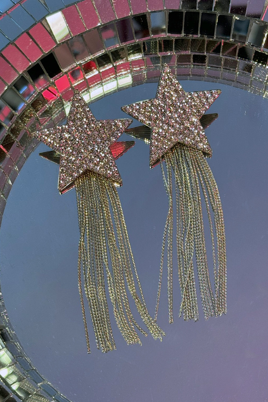 BRINCO DE ESTRELA COM CORRENTES