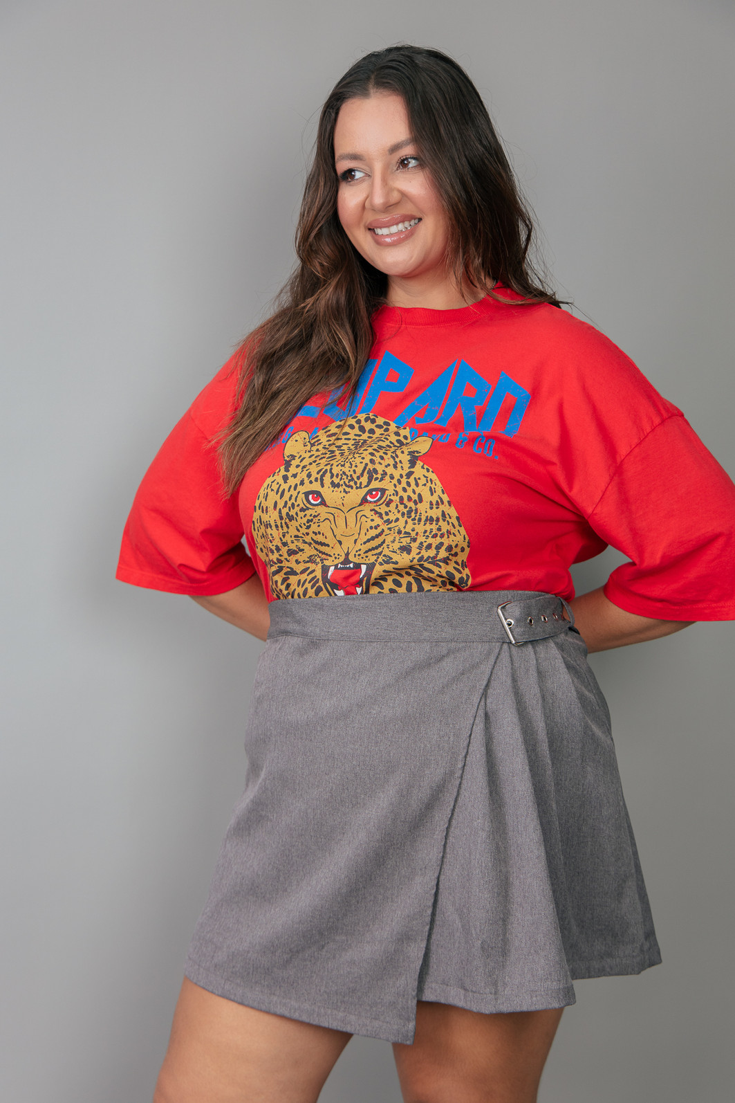 CAMISETA T-SHIRT VINTAGE VERMELHA LEOPARD CAMISETA T-SHIRT VINTAGE VERMELHA LEOPARD