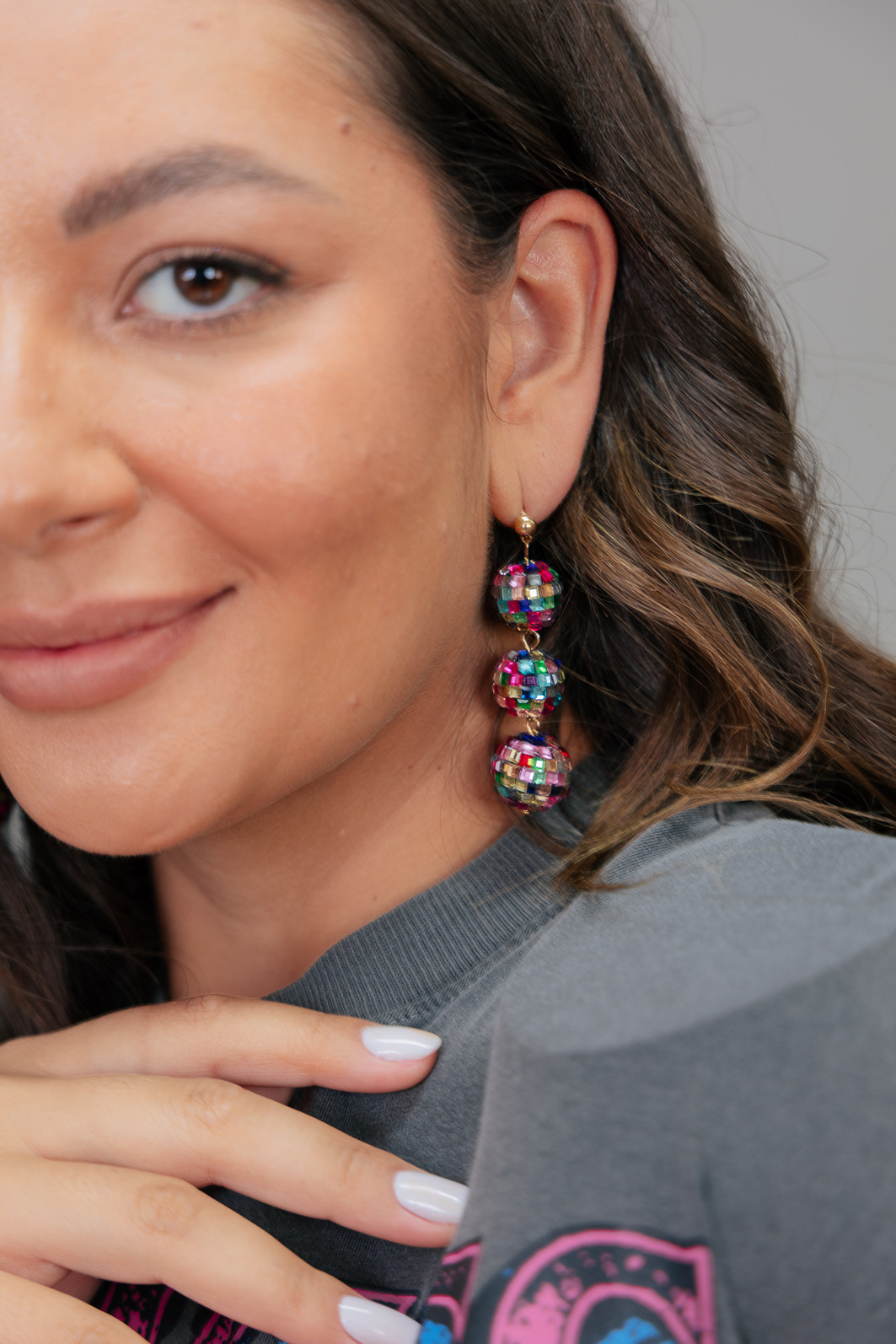 BRINCO GLOBOS DE ESPELHO BRINCO GLOBOS DE ESPELHO