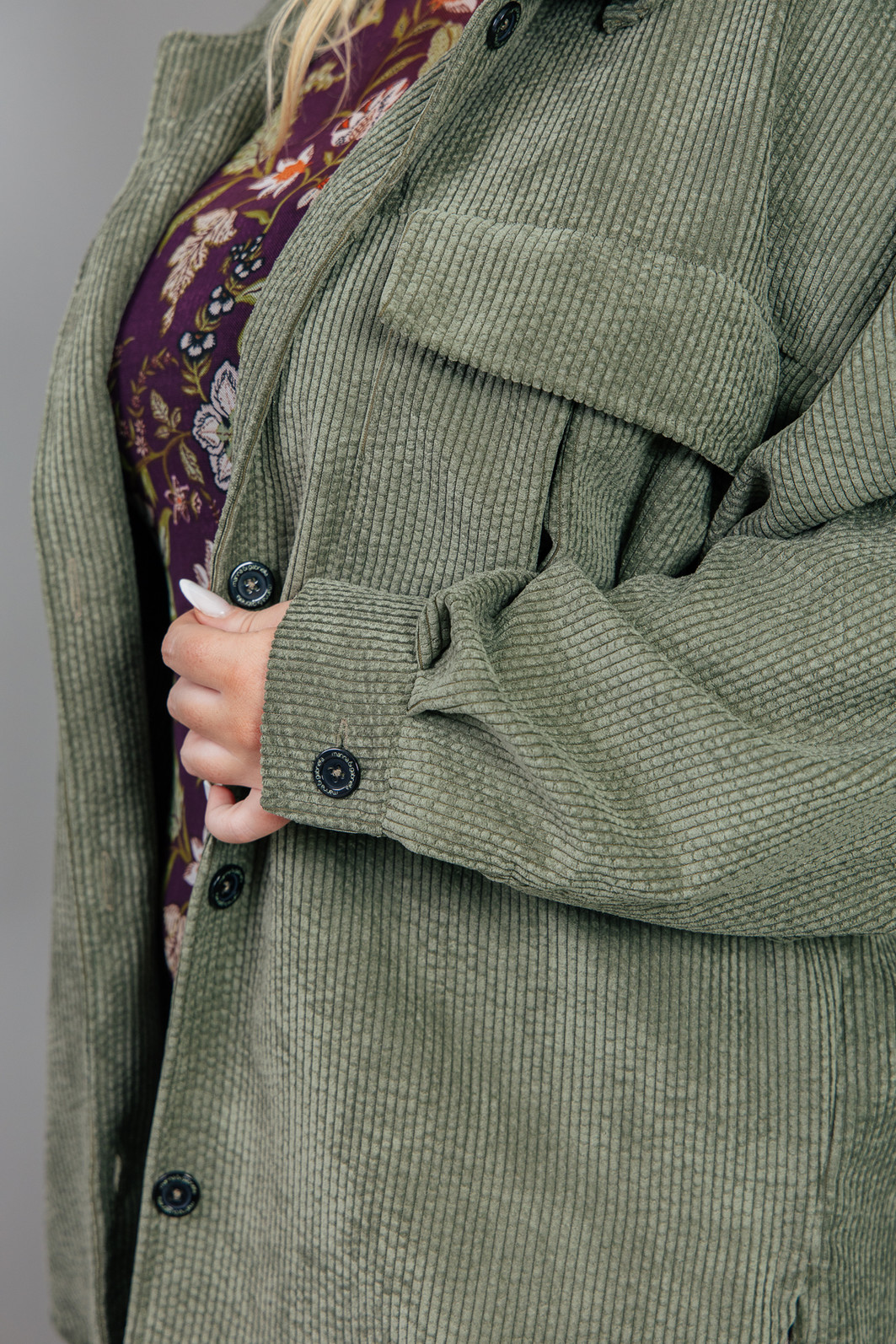 JAQUETA OVERSIZED DE COTELÊ VERDE