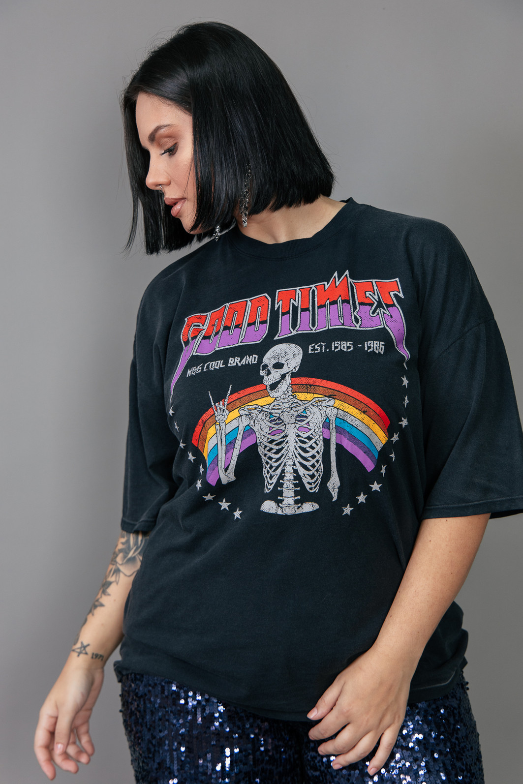 T-SHIRT VINTAGE PRETO MARMORIZADO GOOD TIMES T-SHIRT VINTAGE PRETO MARMORIZADO GOOD TIMES