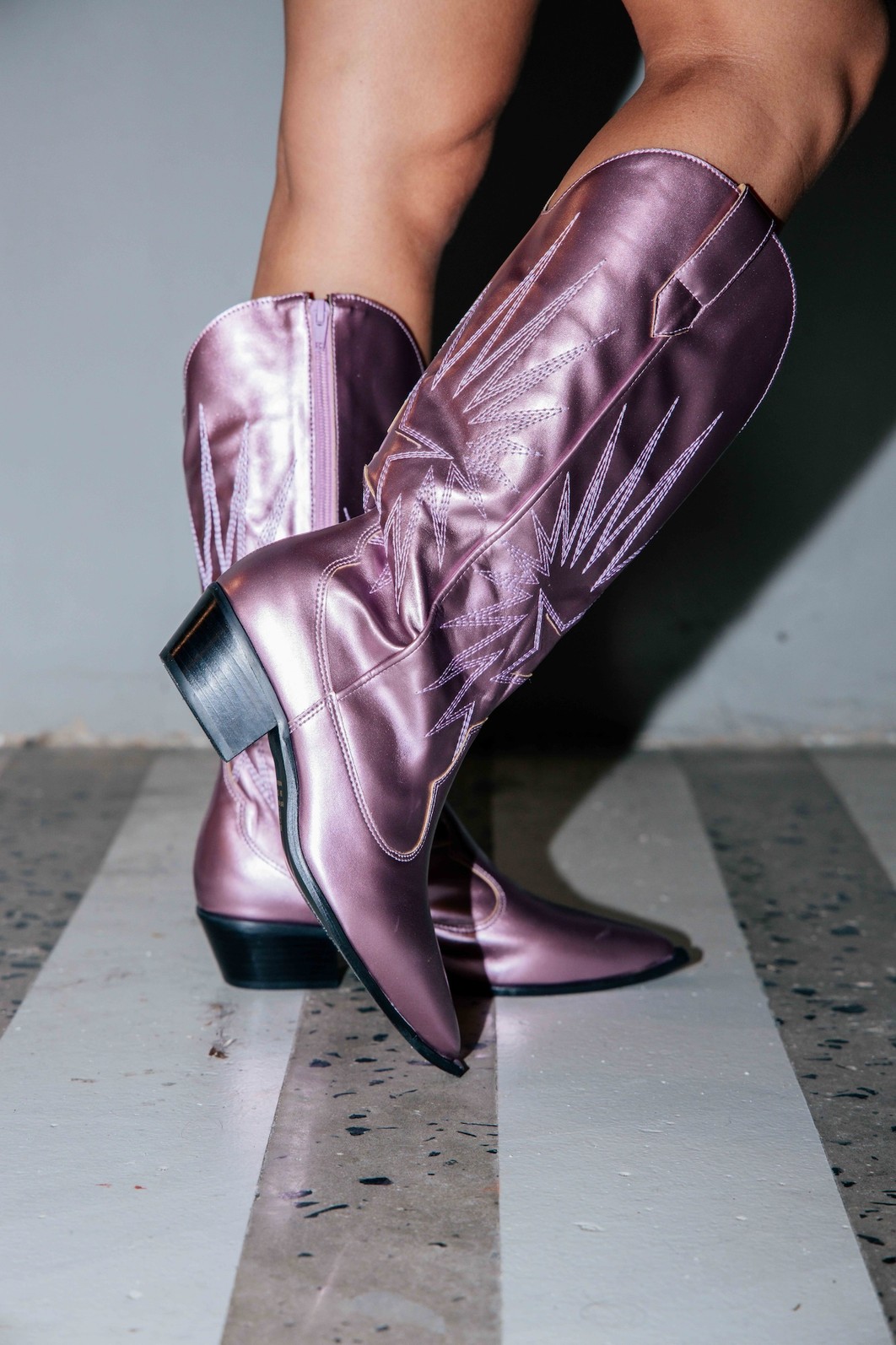 BOTA WESTERN METALIZADA ROSA CLARO