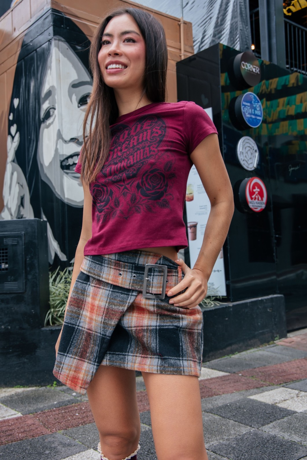 CAMISETA BABYLOOK VERMELHA LOVE DREAMS CAMISETA BABYLOOK VERMELHA LOVE DREAMS