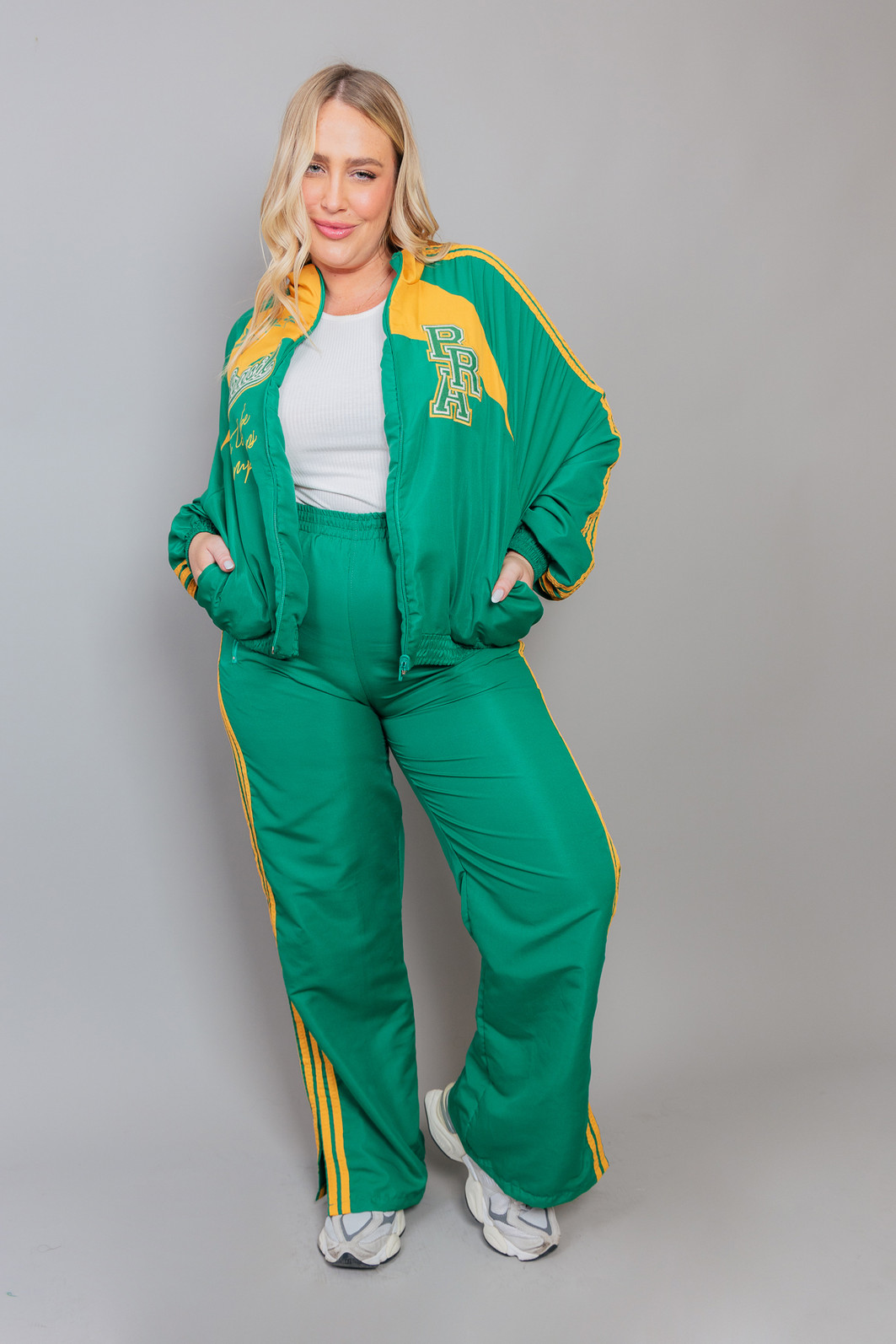 JAQUETA ESPORTIVA BRASIL VERDE E AMARELO