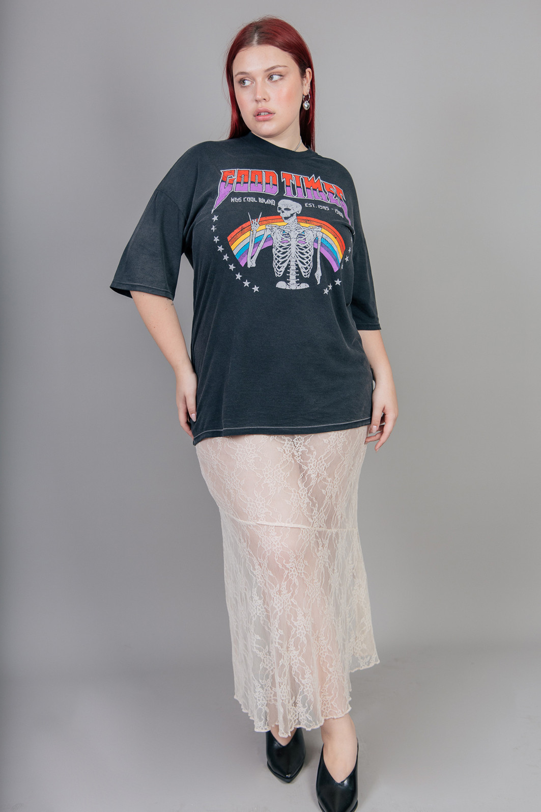 SAIA DE RENDA MIDI SEM FORRO OFF