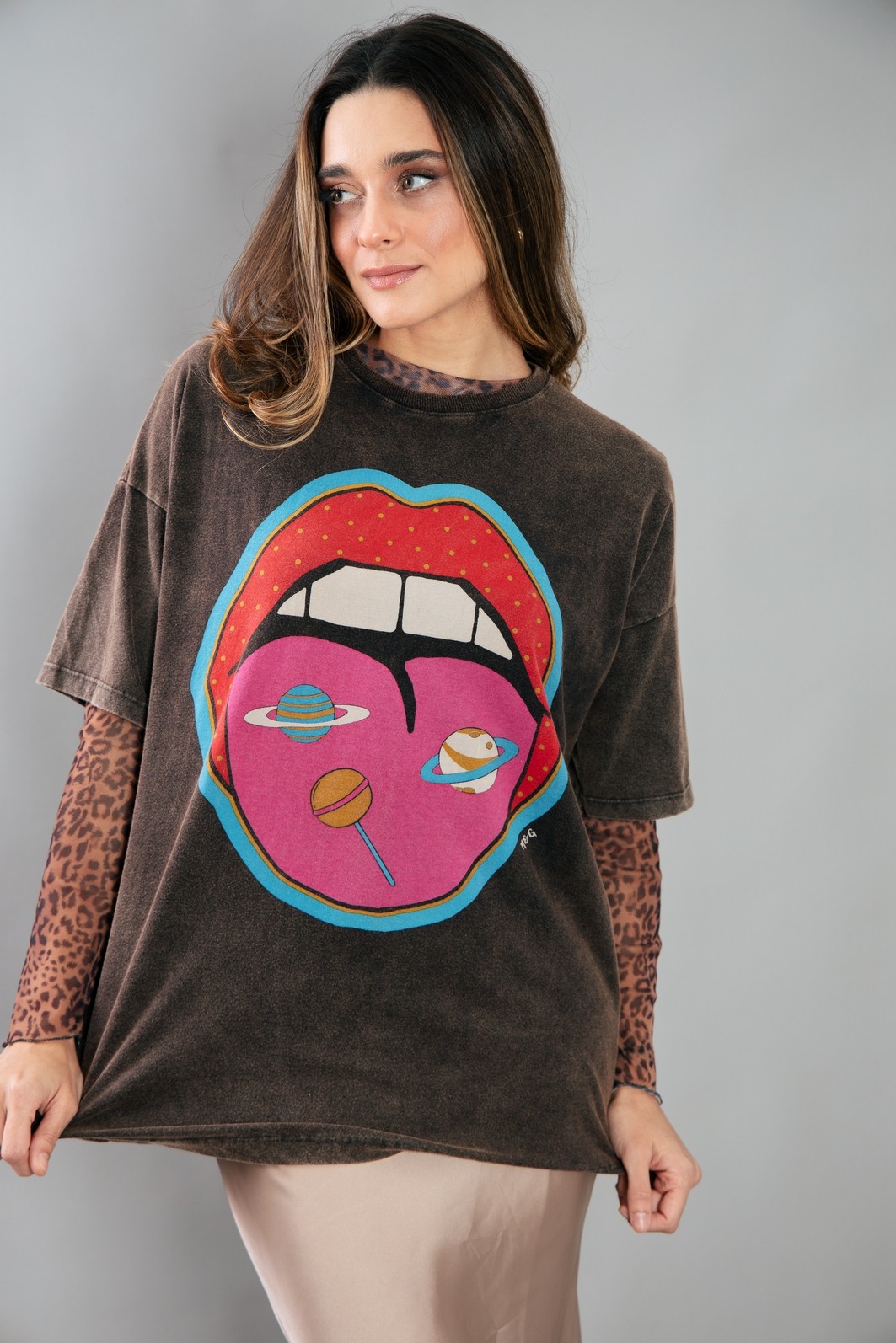 CAMISETA T-SHIRT OVERSIZED MARMORIZADA LOLLIPOP CAMISETA T-SHIRT OVERSIZED MARMORIZADA LOLLIPOP