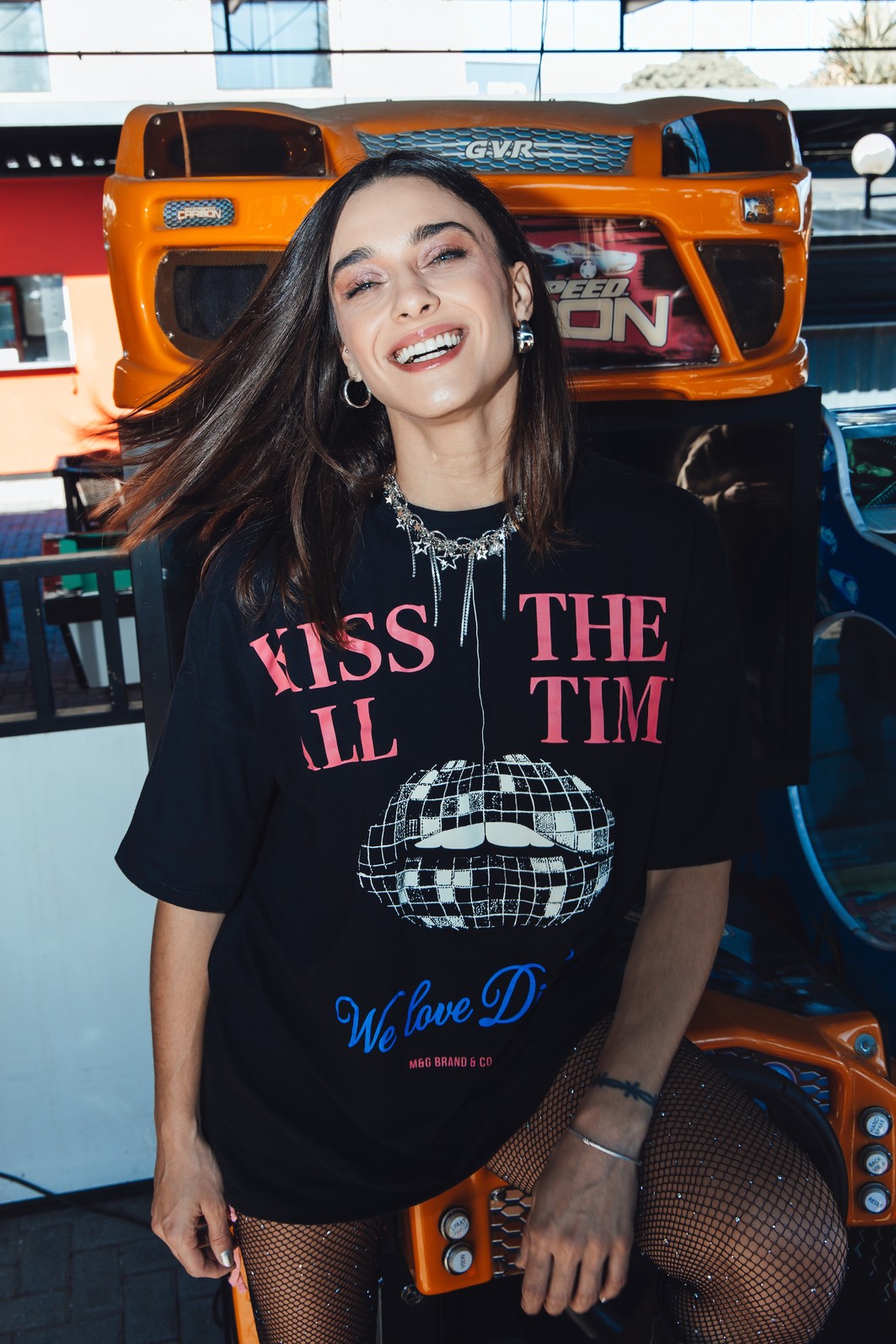 CAMISETA T-SHIRT OVERSIZED PRETA KISS AL THE TIME CAMISETA T-SHIRT OVERSIZED PRETA KISS AL THE TIME