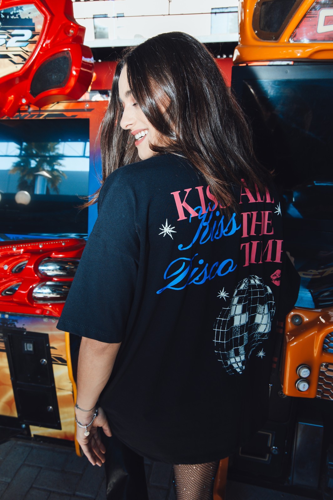CAMISETA T-SHIRT OVERSIZED PRETA KISS AL THE TIME CAMISETA T-SHIRT OVERSIZED PRETA KISS AL THE TIME