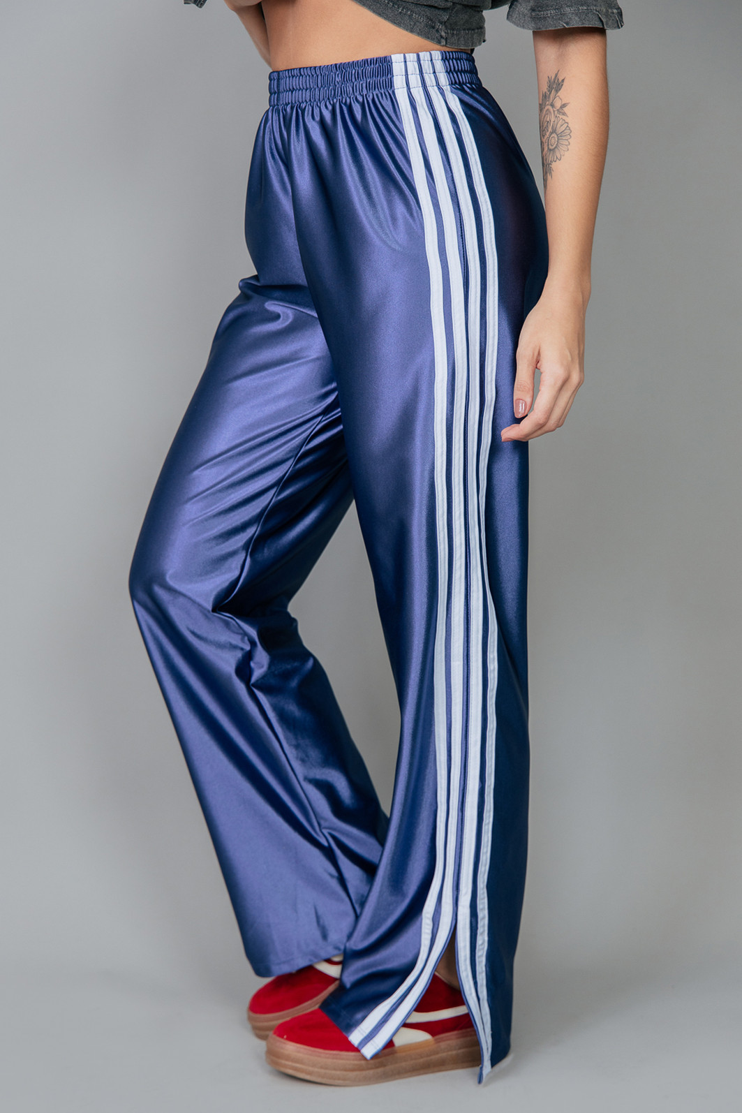 CALÇA SPORT AZUL COM LISTRAS CALÇA SPORT AZUL COM LISTRAS