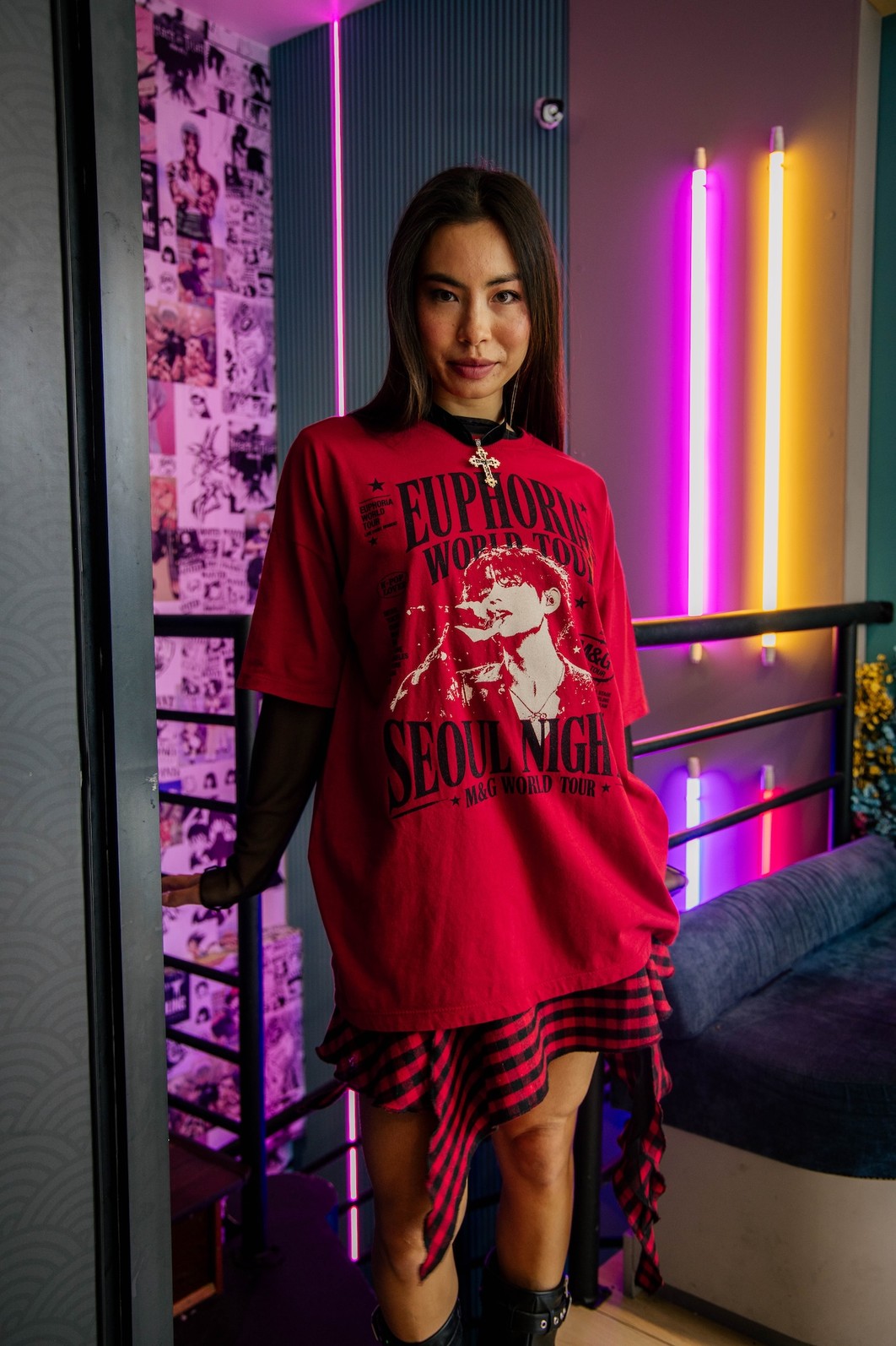 CAMISETA T-SHIRT OVERSIZED VERMELHA EUPHORIA CAMISETA T-SHIRT OVERSIZED VERMELHA EUPHORIA