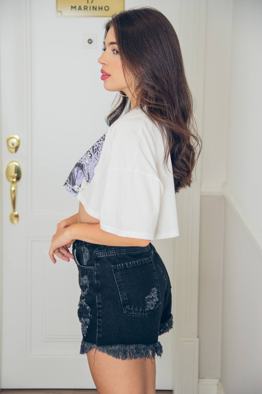 CROPPED OVERSIZED OFF WHITE SAVAGE