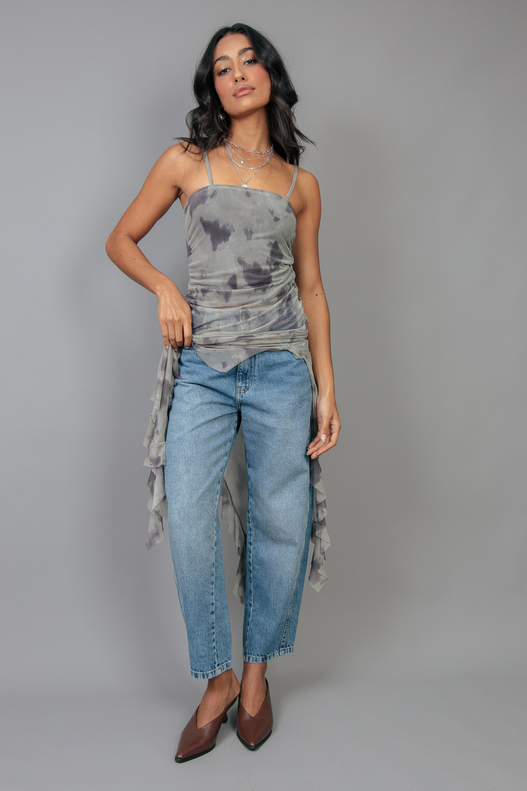 CALÇA JEANS BARREL CINTURA MÉDIA CALÇA JEANS BARREL CINTURA MÉDIA