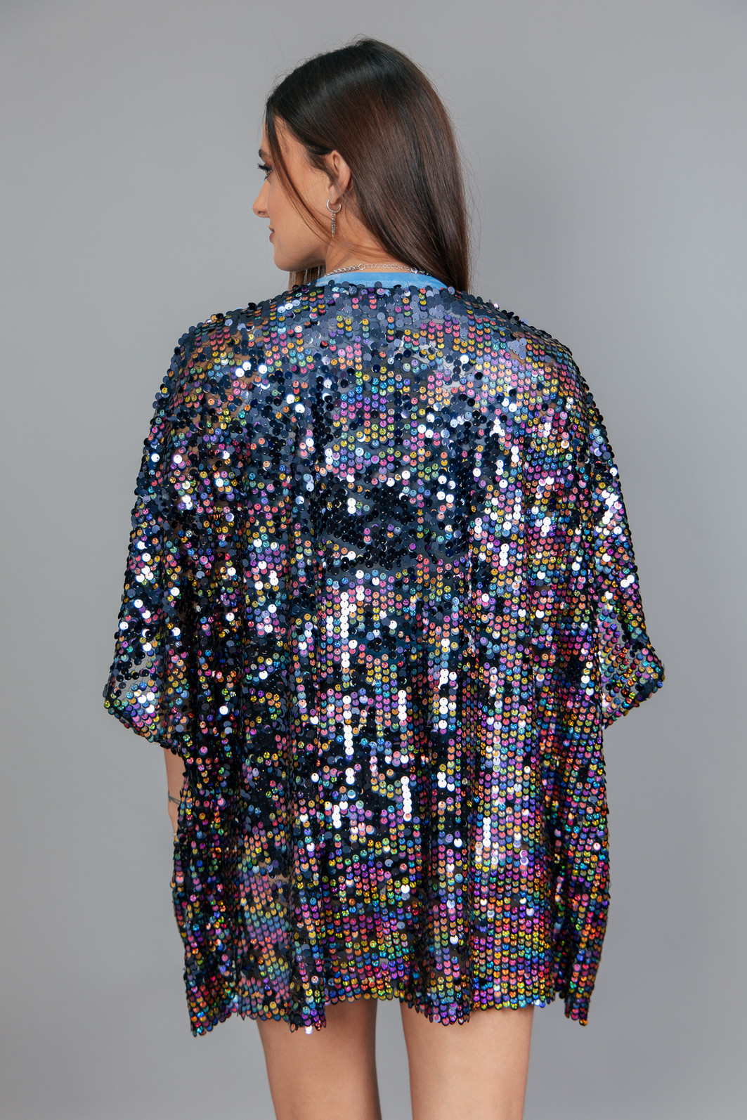 KIMONO DE PAETÊ MULTICOLOR KIMONO DE PAETÊ MULTICOLOR