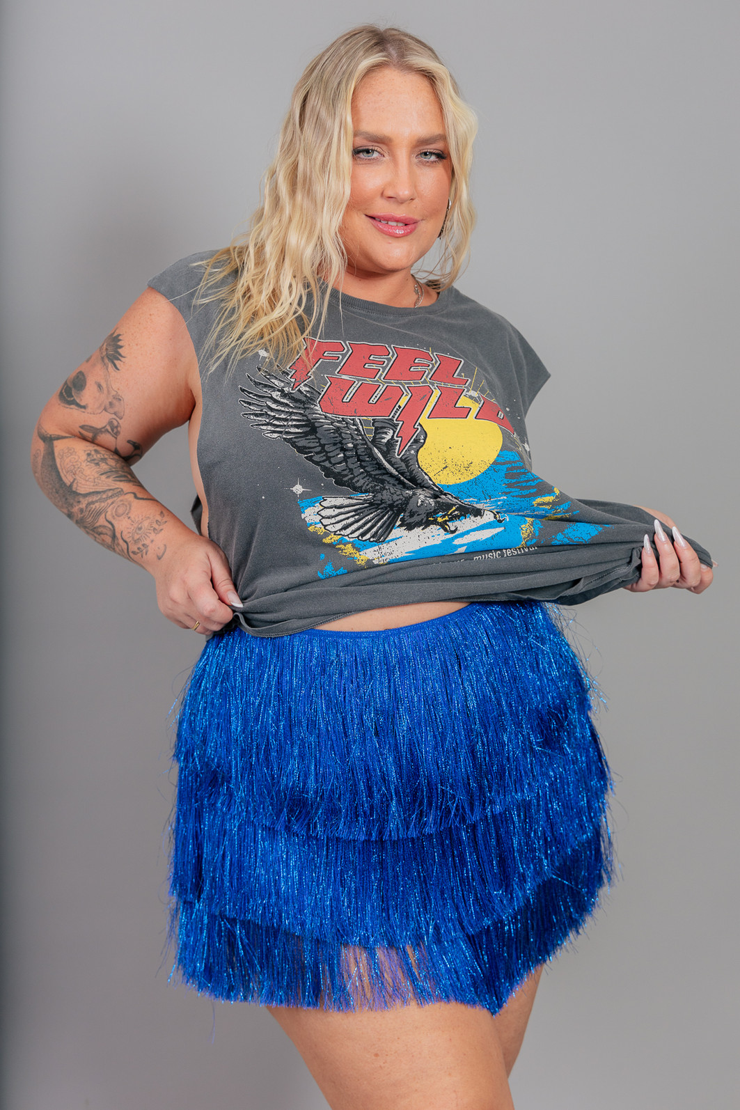 SHORT SAIA DE FRANJAS LONGAS AZUL