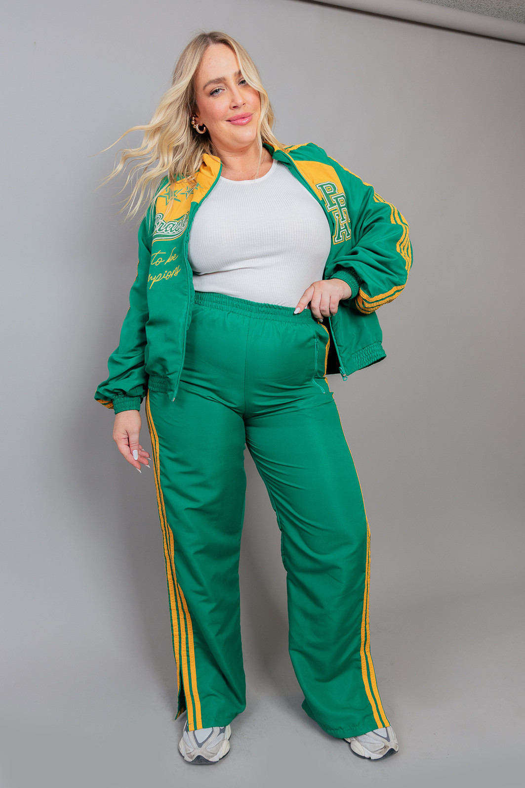 CALÇA ESPORTIVA BRASIL VERDE E AMARELO CALÇA ESPORTIVA BRASIL VERDE E AMARELO