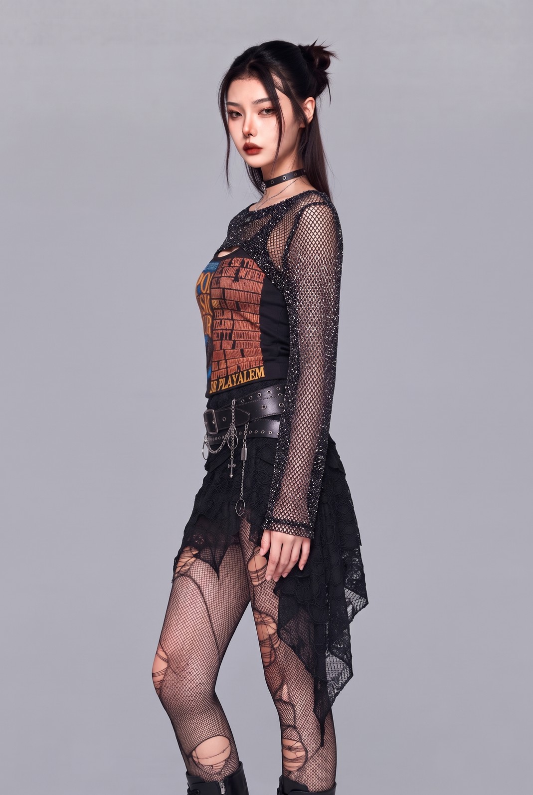 BLUSA CROPPED MANGA LONGA DE TELA PRETA COM GLITTER BLUSA CROPPED MANGA LONGA DE TELA PRETA COM GLITTER
