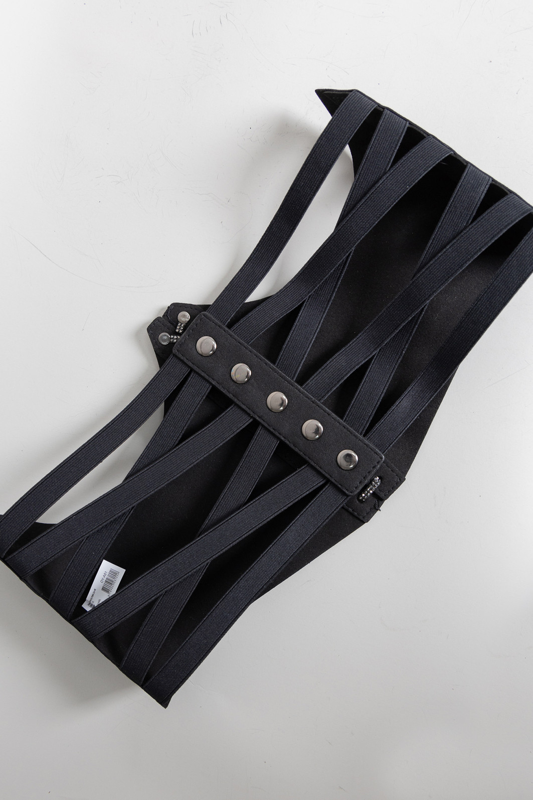 CORSET PRETO COM CORRENTES CORSET PRETO COM CORRENTES