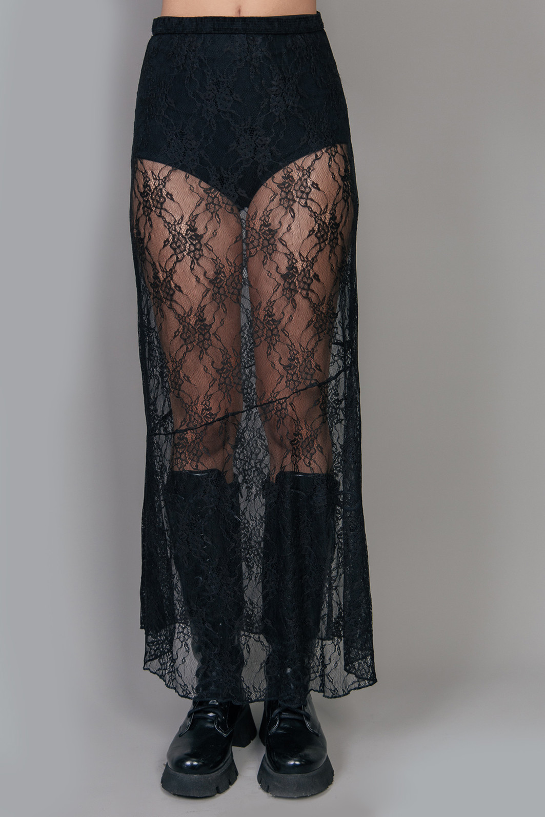 SAIA DE RENDA MIDI SEM FORRO PRETO SAIA DE RENDA MIDI SEM FORRO PRETO