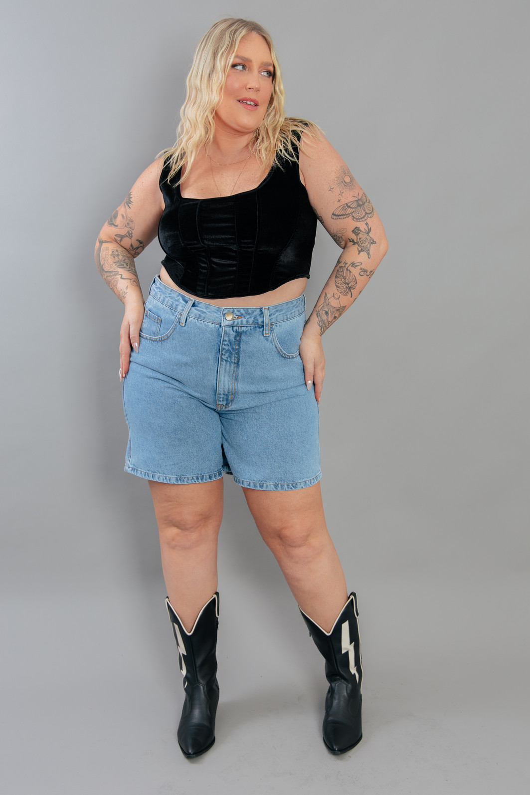 BERMUDA MOM JEANS VINTAGE BERMUDA MOM JEANS VINTAGE