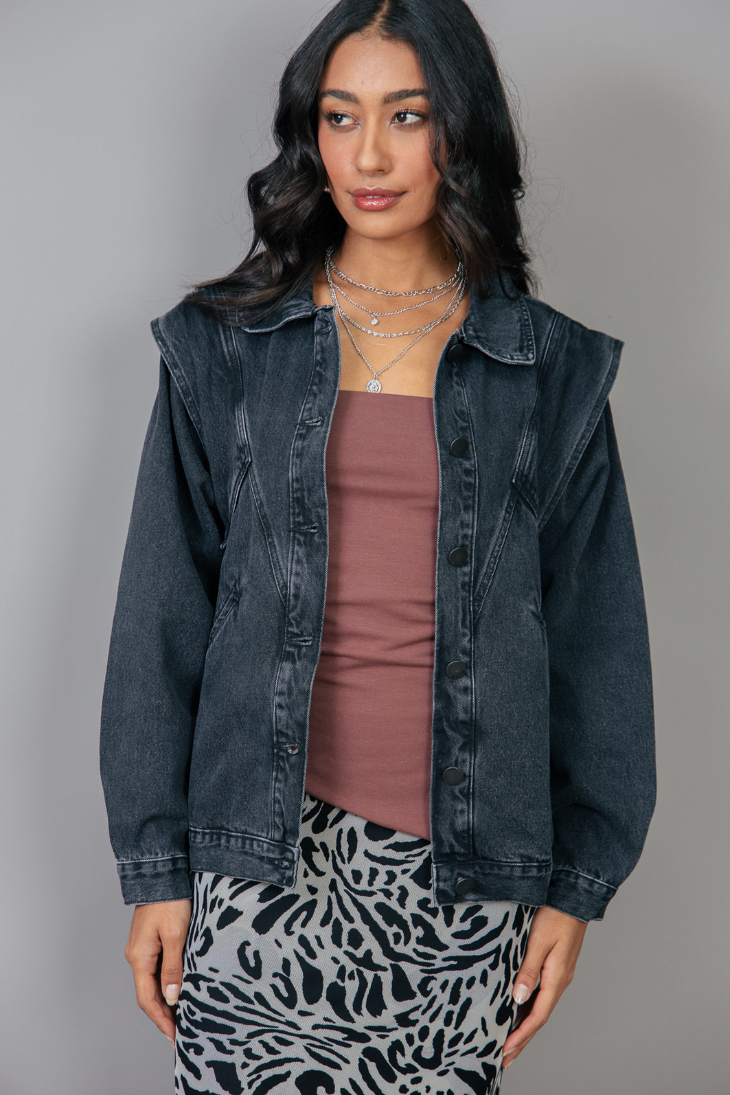 JAQUETA PRETA OVERSIZED 80s JAQUETA PRETA OVERSIZED 80s