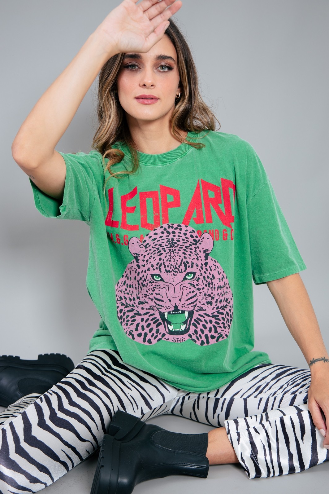 CAMISETA T-SHIRT VINTAGE VERDE LEOPARD CAMISETA T-SHIRT VINTAGE VERDE LEOPARD