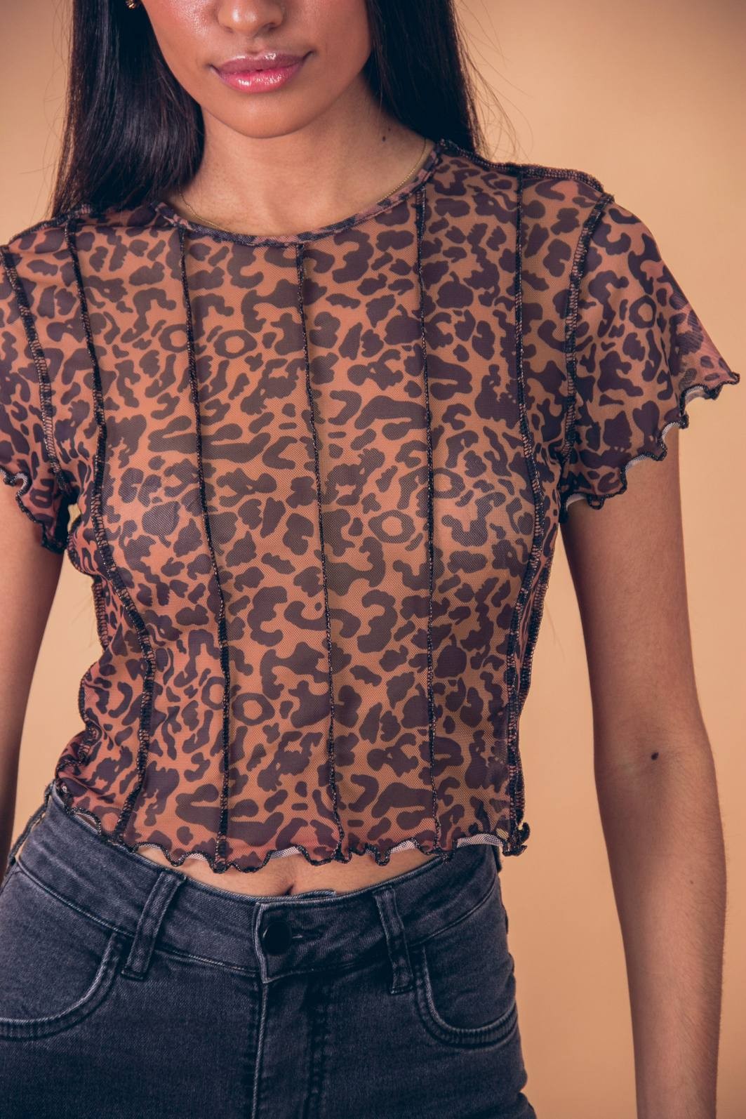 CROPPED COM RECORTES DE TULE CROPPED COM RECORTES DE TULE