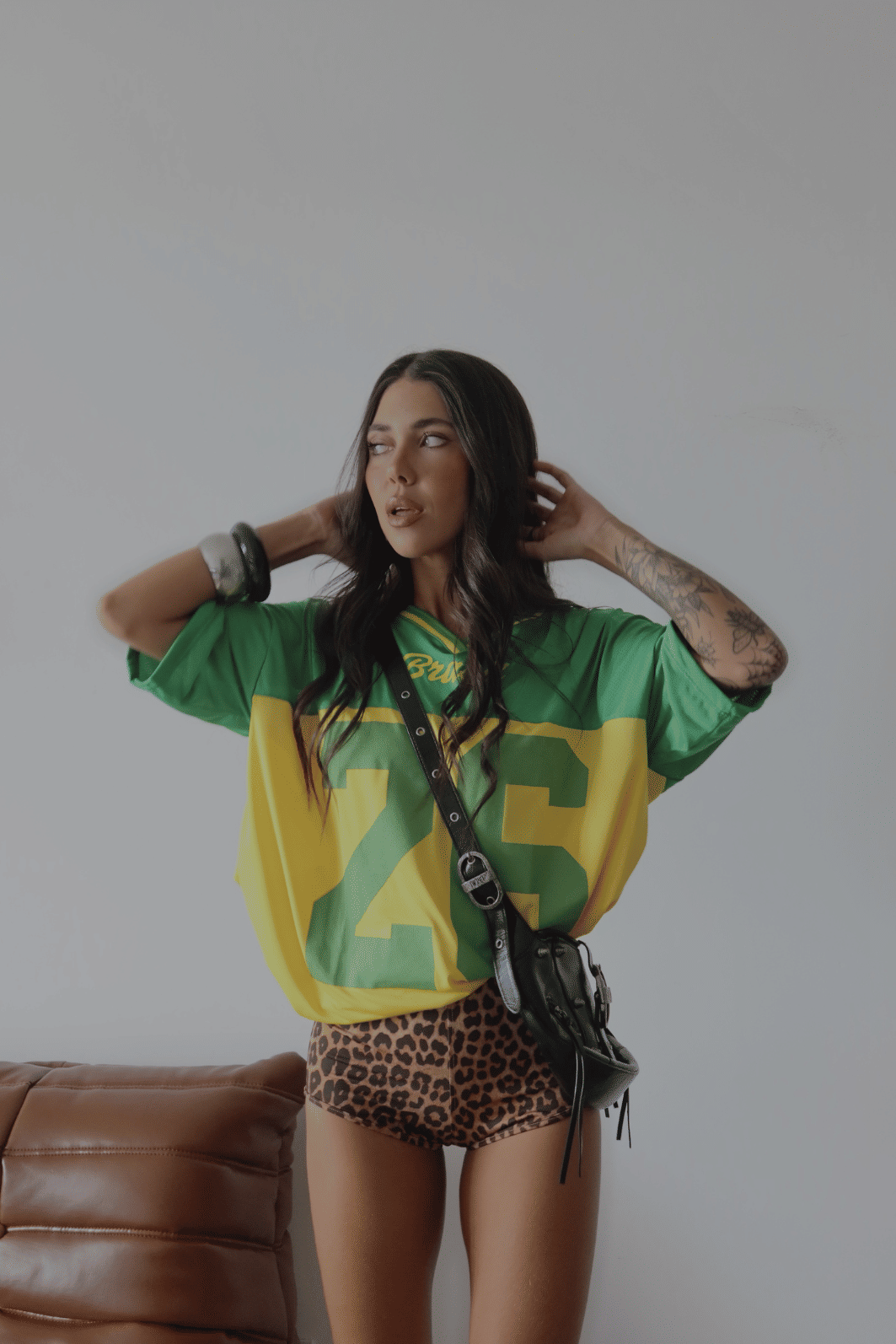 CAMISETA T-SHIRT ESPORTIVA BRASIL DECOTE V