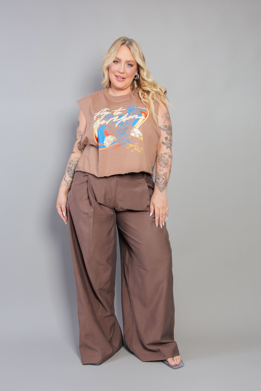 CALÇA ALFAIATARIA CINTURA BAIXA MARROM CALÇA ALFAIATARIA CINTURA BAIXA MARROM