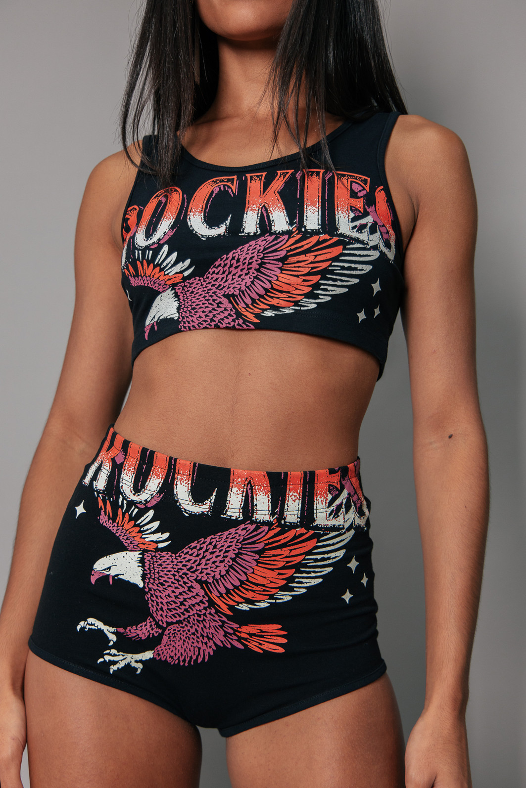 SHORT HOT PANT DE COTTON PRETO COM ESTAMPA ROCKIES