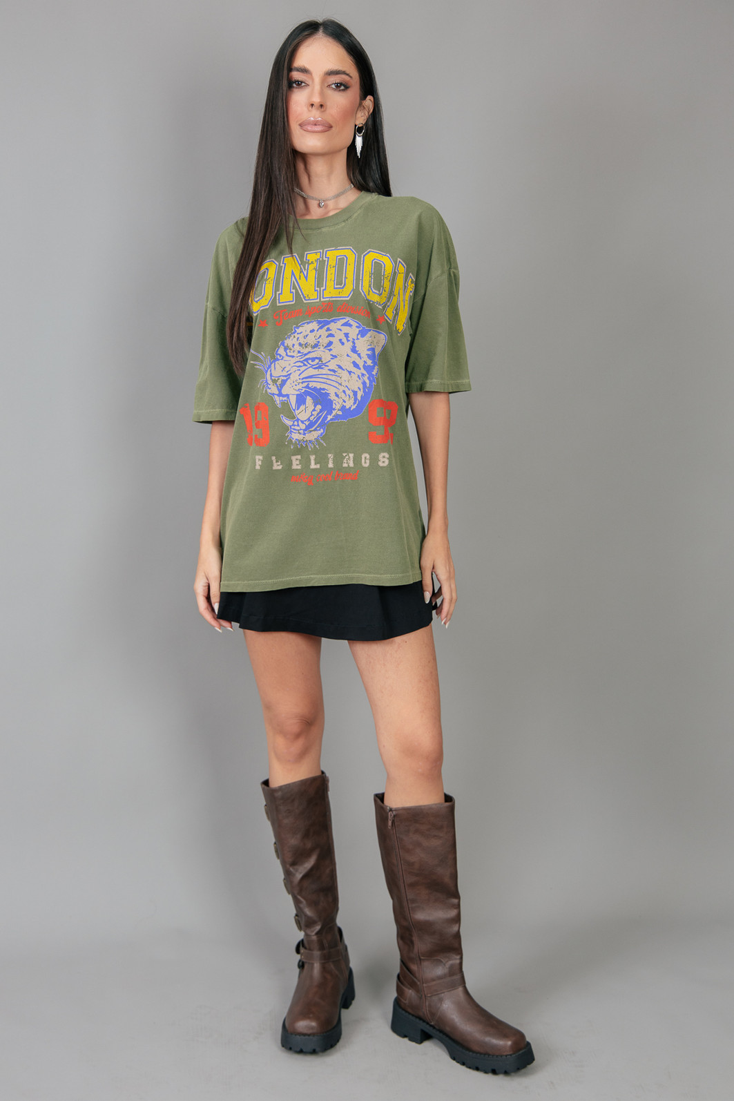 T-SHIRT VINTAGE VERDE OLIVA LONDON