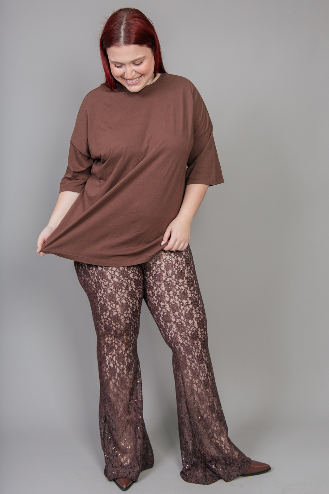 T-SHIRT OVERSIZED MARROM LISA BÁSICA