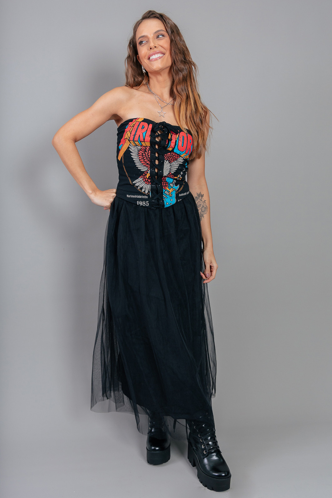 SAIA MIDI DE TULE PRETA COM FORRO