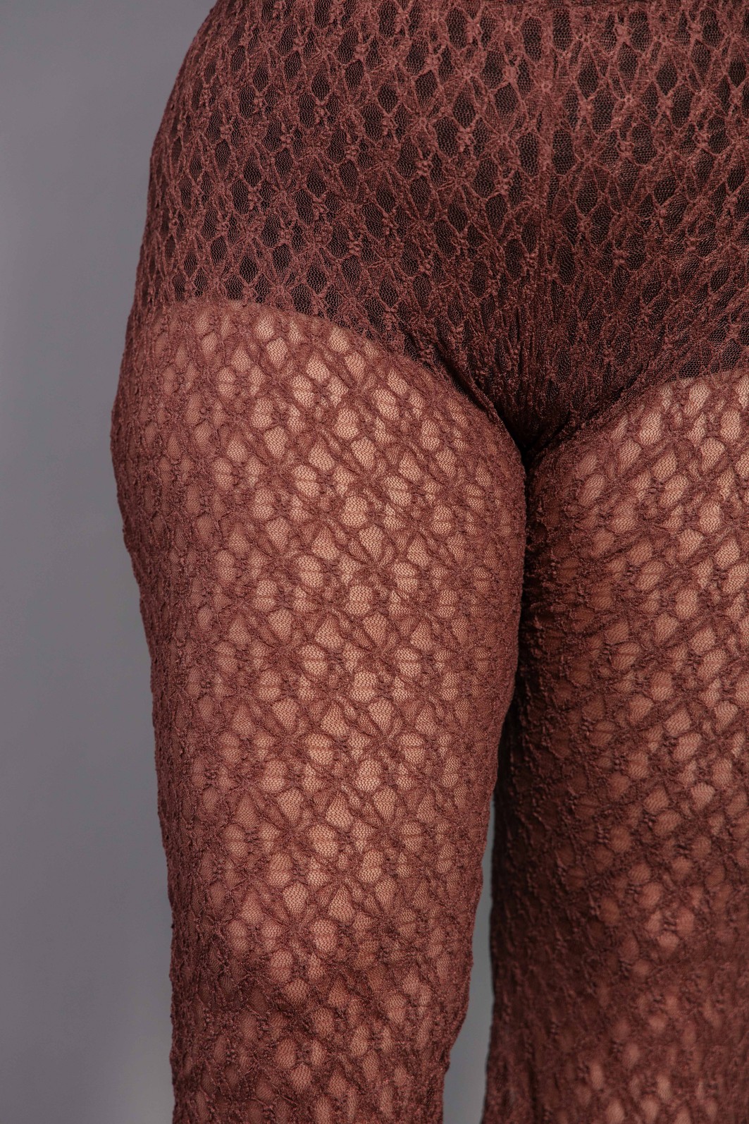 CALÇA FLARE DE RENDA COM ELASTANO MARROM CALÇA FLARE DE RENDA COM ELASTANO MARROM