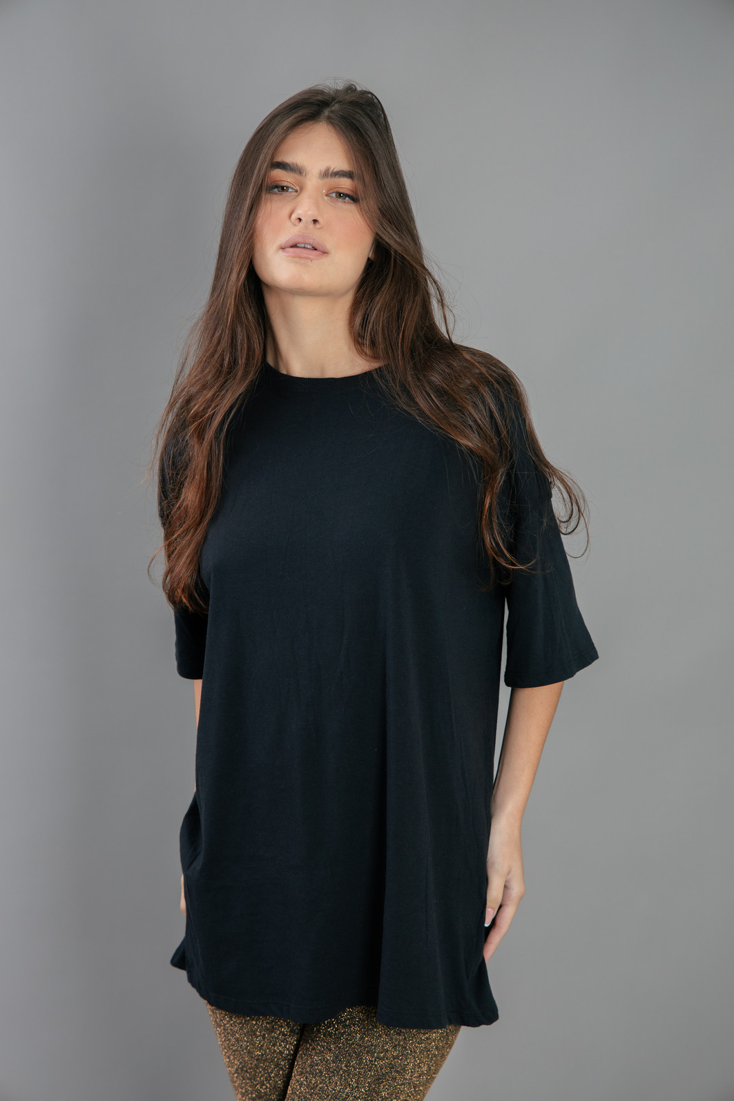 CAMISETA T-SHIRT OVERSIZED PRETA BÁSICA CAMISETA T-SHIRT OVERSIZED PRETA BÁSICA