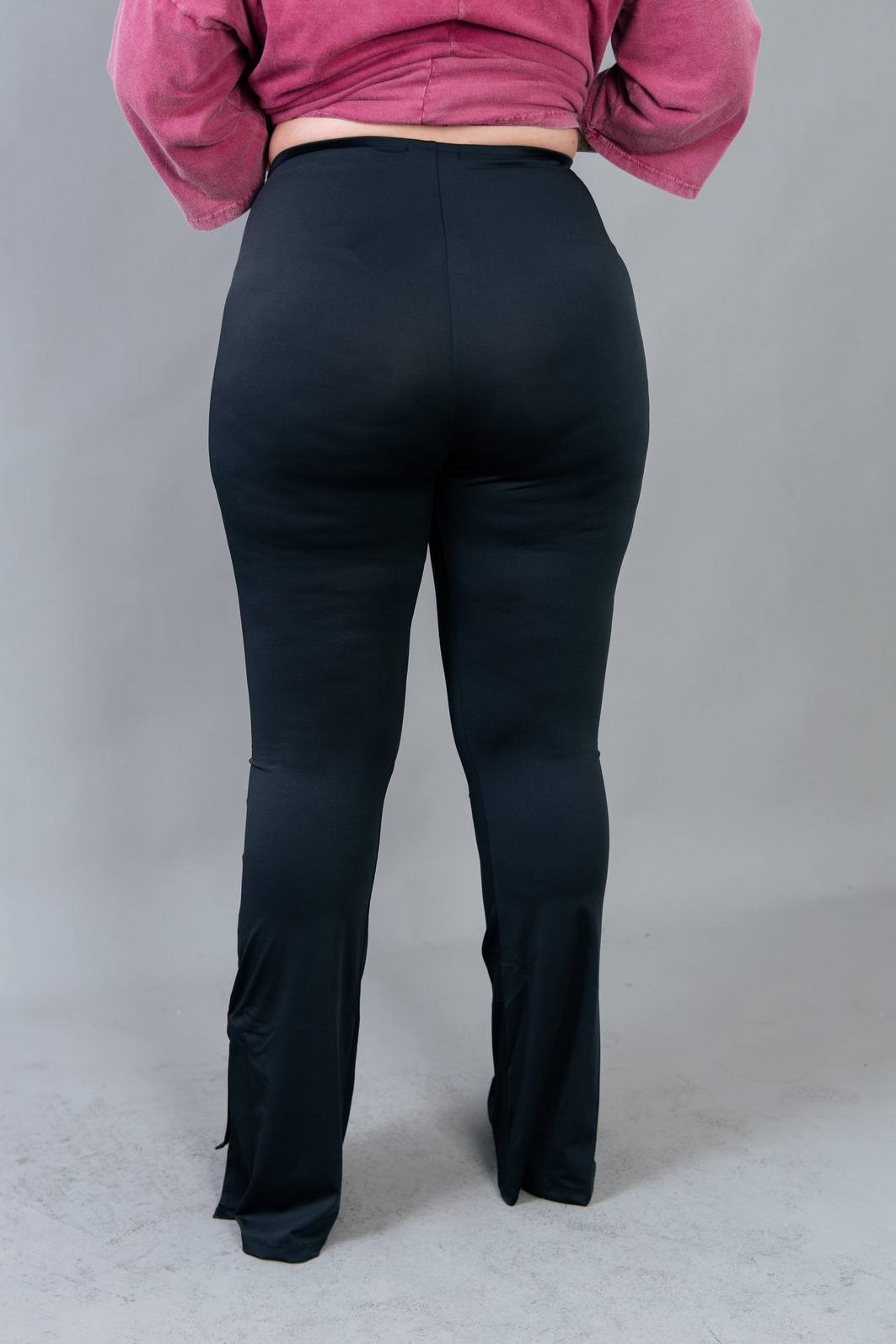 Calça Feminina Preta Cintura Alta Elástica Riscado - Compre Agora Online