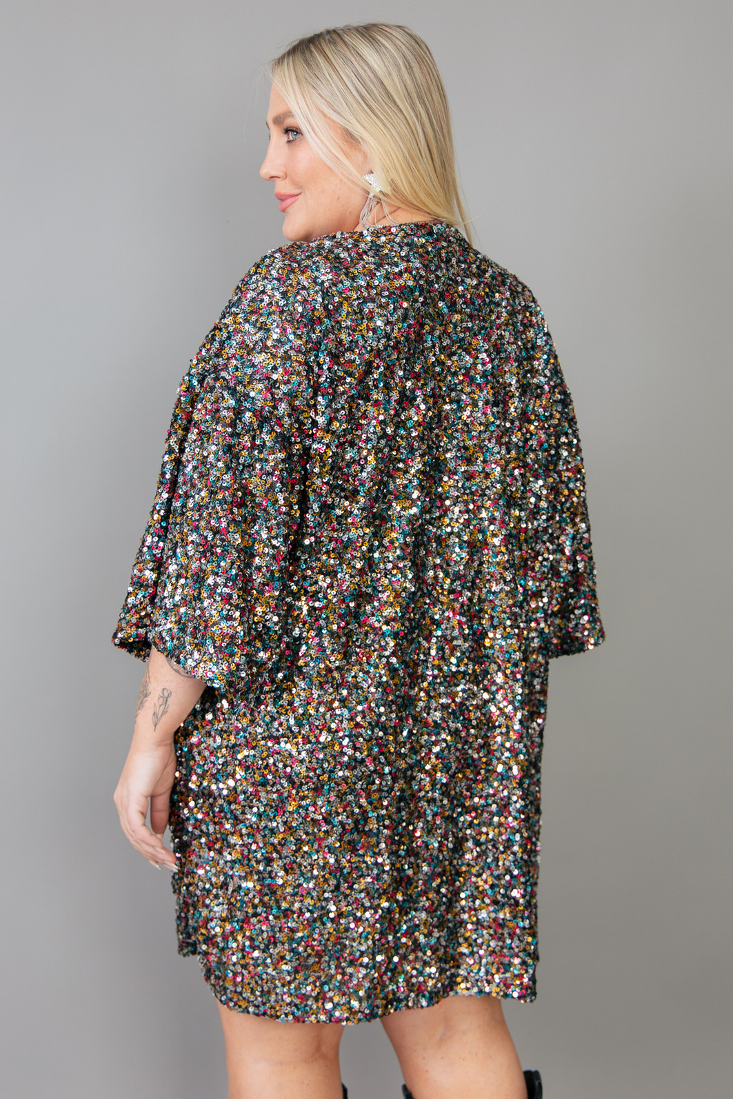 KIMONO DE PAETÊ DISCOTEC KIMONO DE PAETÊ DISCOTEC