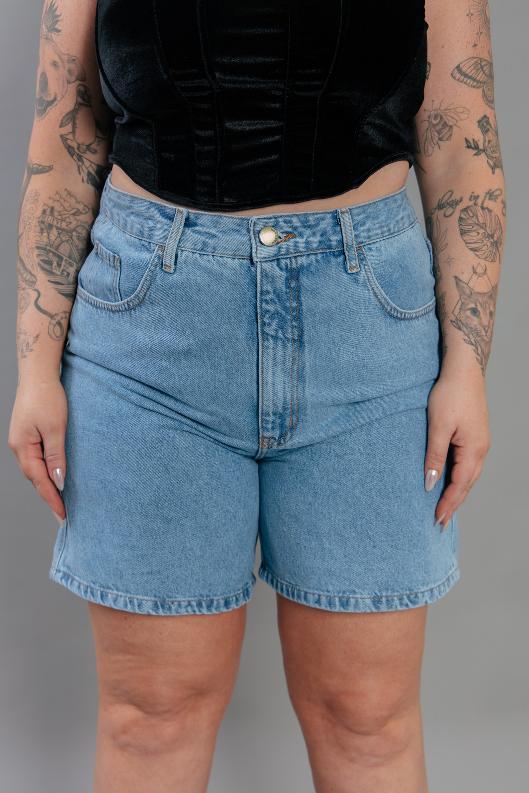 BERMUDA MOM JEANS VINTAGE BERMUDA MOM JEANS VINTAGE