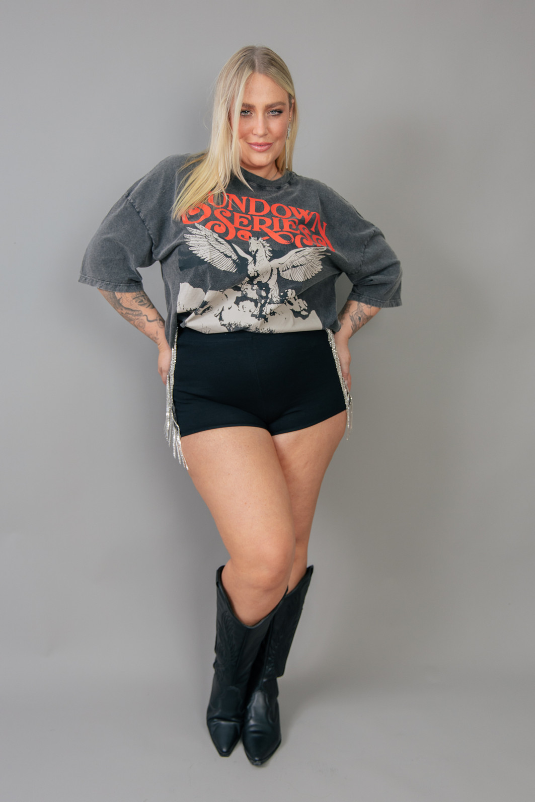 T-SHIRT VINTAGE PRETO MARMORIZADO SUNDOWN