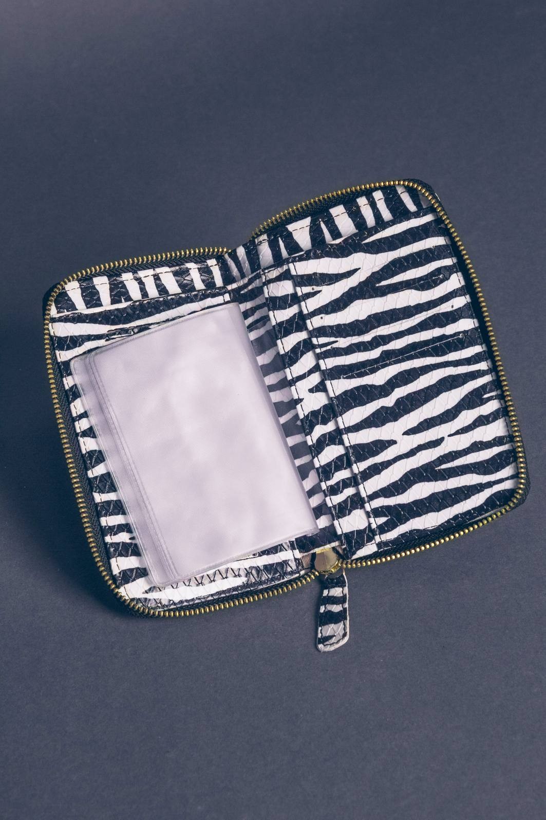 CARTEIRA ZEBRA P&B CARTEIRA ZEBRA P&B